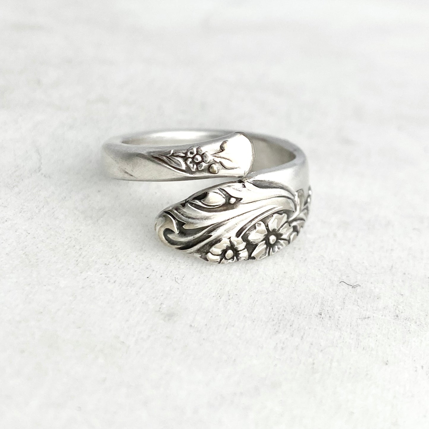 Tiny Evening Star 1950, Custom Size, Spiral Demi Spoon Ring, Vintage Spoon Ring Rings callistafaye