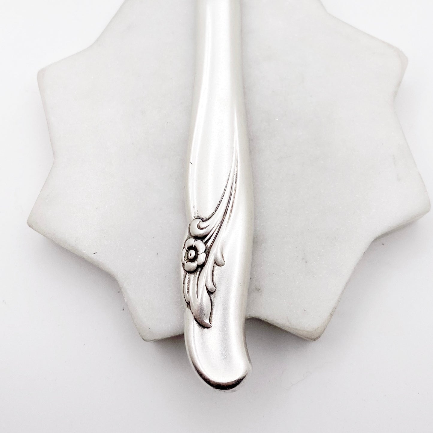 Exquisite 1957, Coffee Measuring Spoon, Vintage Silverware Scoop Scoop callistafaye