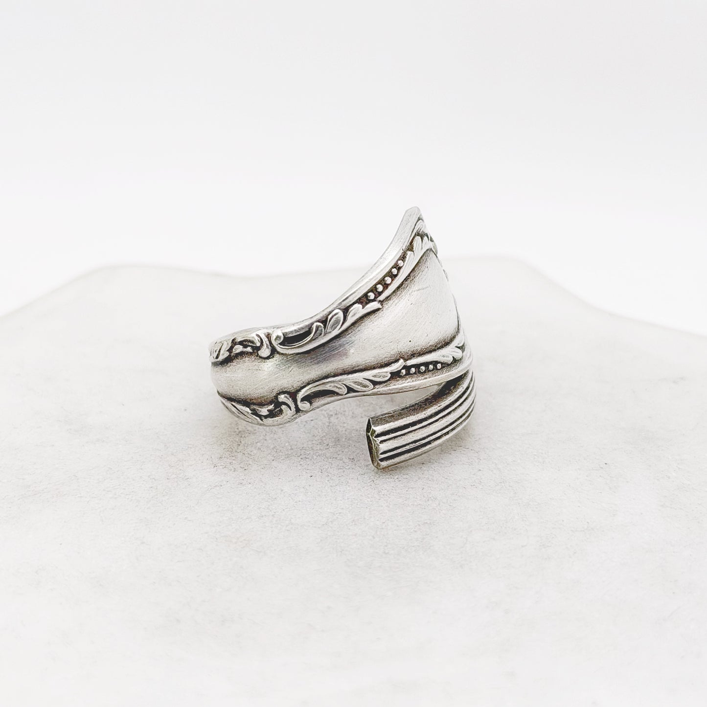 Chalice Harmony 1958, Size 8.5, Spiral Ring, Vintage Spoon Ring Rings callistafaye