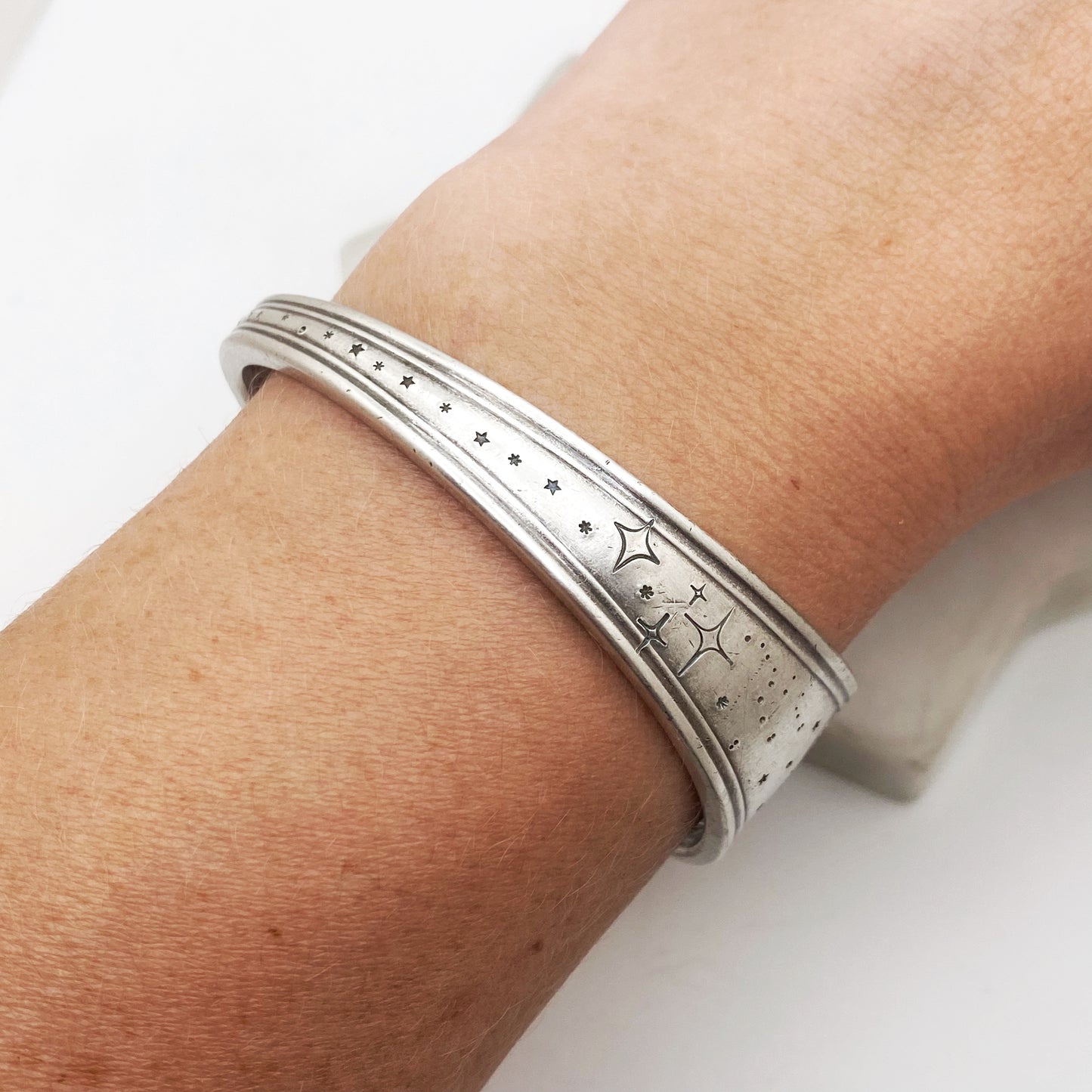 Starry Night, Oneida Hotel, Cuff Bracelet, Vintage Spoon Handle, Iced Tea Spoon Bracelet Bracelets callistafaye