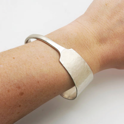 Viceroy Butter Spreader, Bangle Bracelet, Hammered Vintage Silverware, Butter Knife Bangle Bracelet Bracelets callistafaye