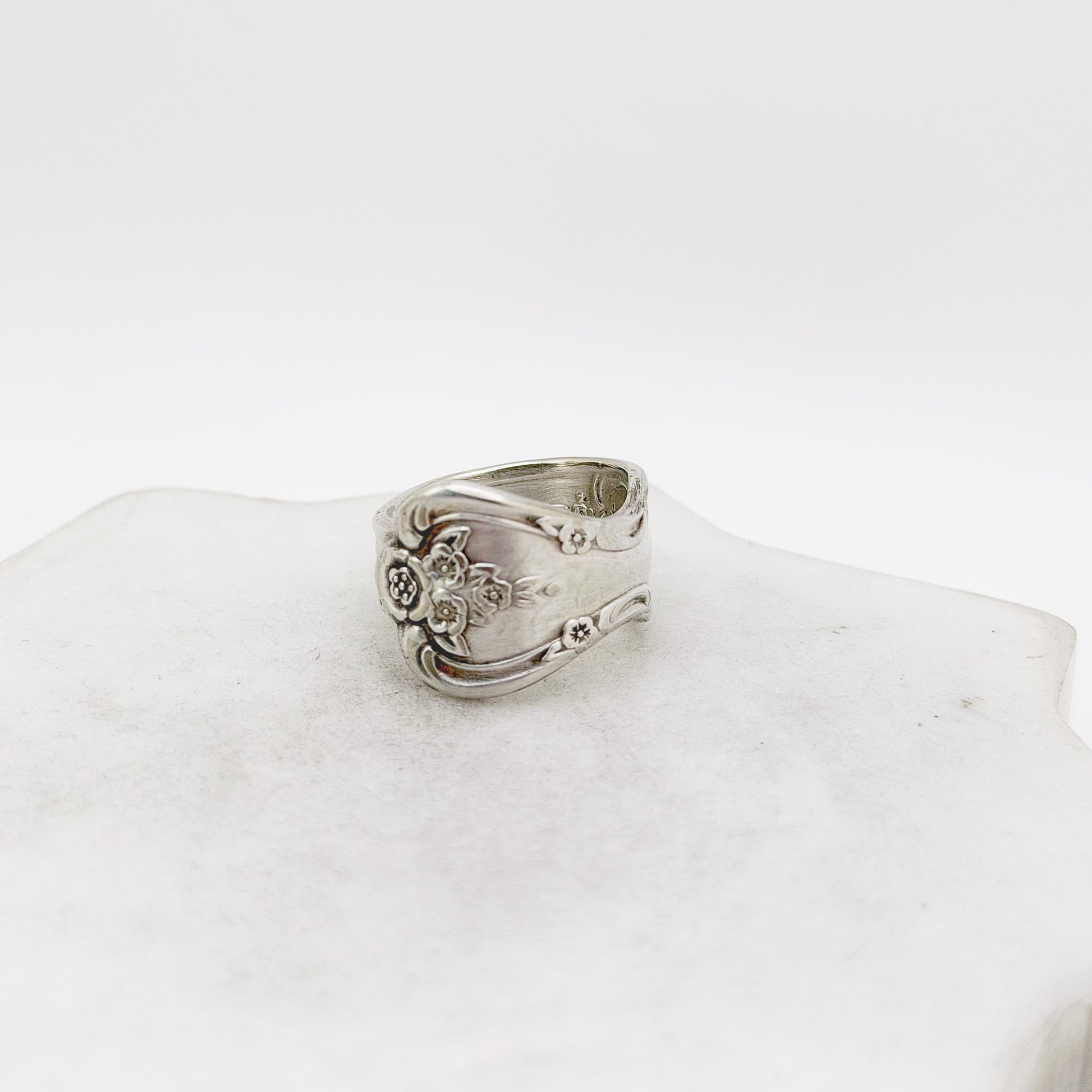 Inspiration - Magnolia 1951, Size 7 Spoon Ring, Vintage Silverware Ring Rings callistafaye
