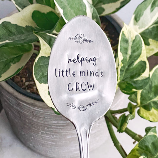 Helping Little Minds Grow, Plant Marker, Teacher Gift, Vintage Spoon Plant Stake, Hand Stamped Houseplant Decor Plant Stake callistafaye   