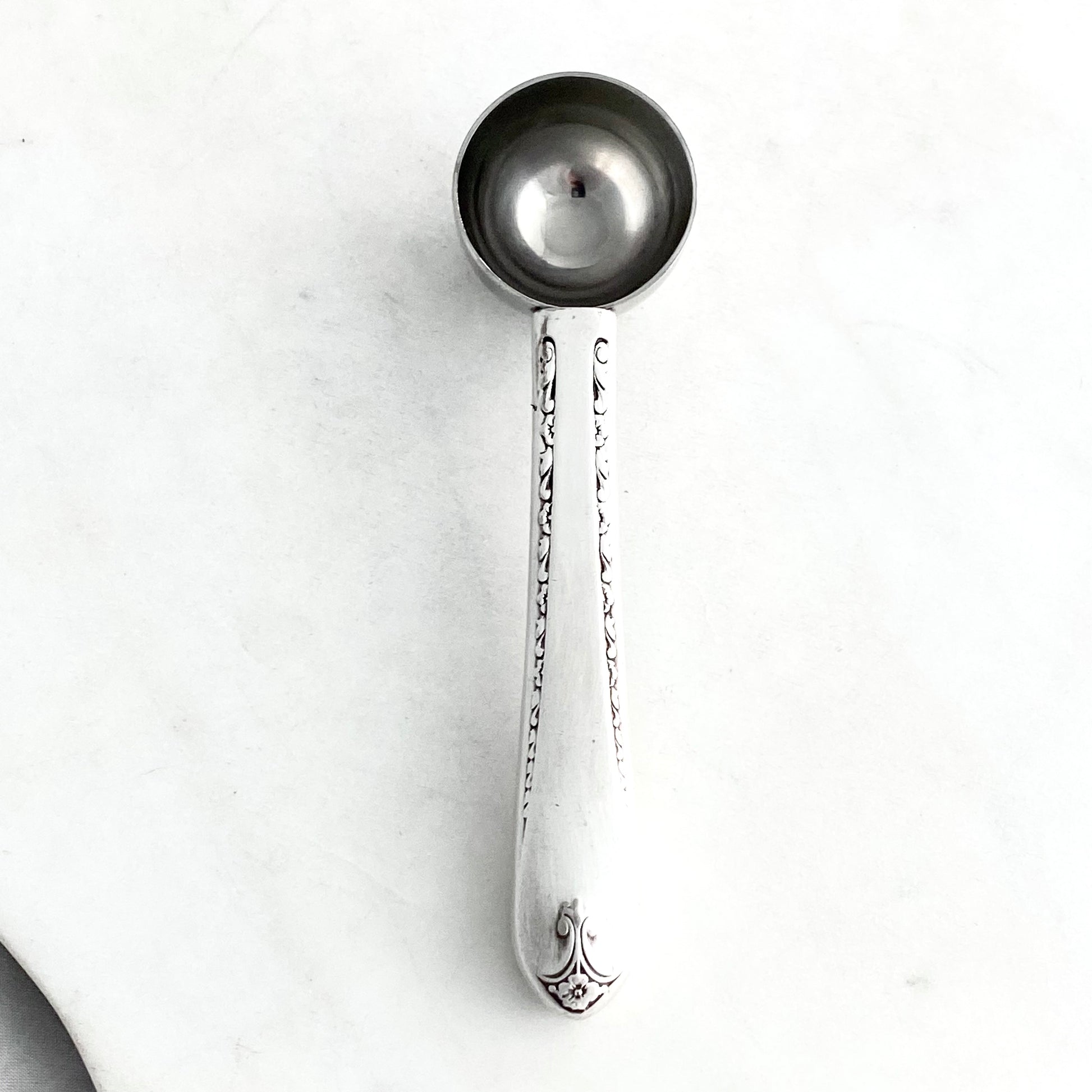 Exquisite 1940, Tea Scoop, Vintage Silverware Spoons callistafaye   