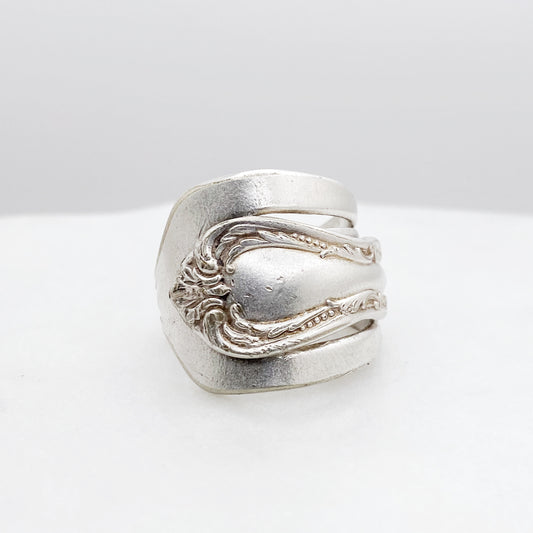 Chalice Harmony 1958, Size 8, Saddle Fork Ring, Vintage Fork Ring