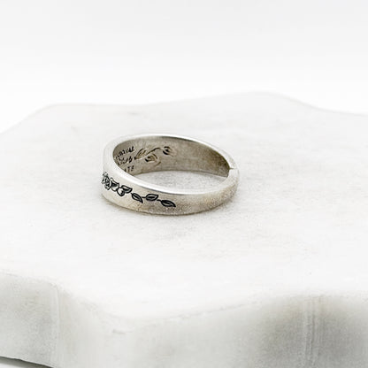 Tiny Laurel Mist 1966, Size 9, RARE Demi Ring, Vintage Spoon Ring Rings callistafaye