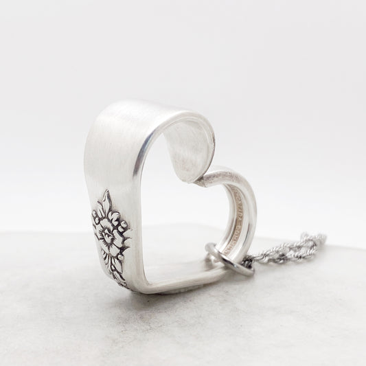 Fantasy 1941, Floating Heart, Vintage Spoon Jewelry Hearts callistafaye