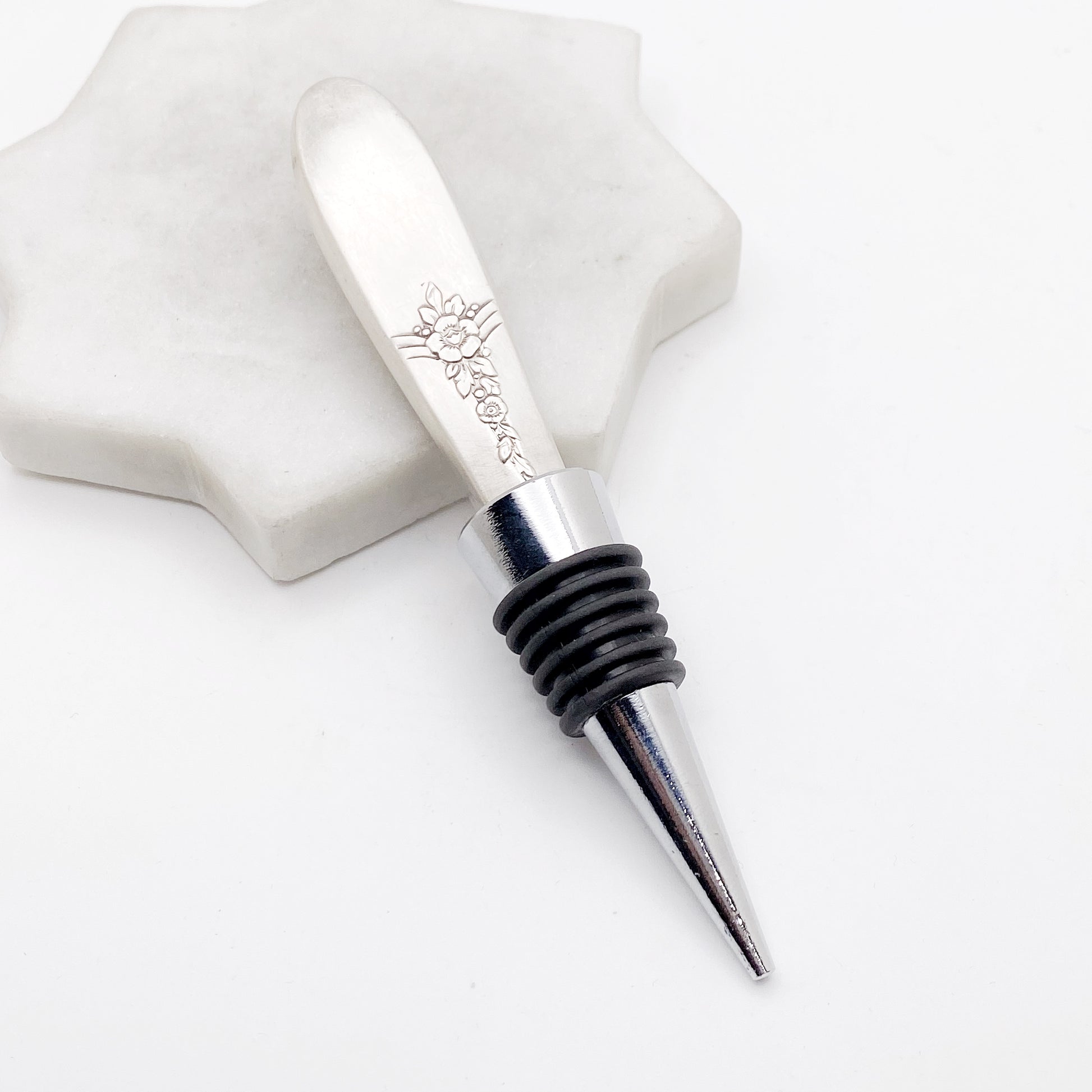 Fantasy 1941, Bottle Stopper, Vintage Silverware Wine Preserver Stopper callistafaye