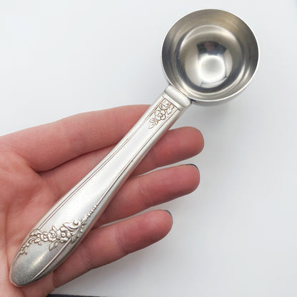 Queen Bess II 1946, Coffee Measuring Spoon, Vintage Silverware Scoop Scoop callistafaye   