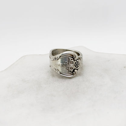 Inspiration - Magnolia 1951, Size 7 Spoon Ring, Vintage Silverware Ring Rings callistafaye