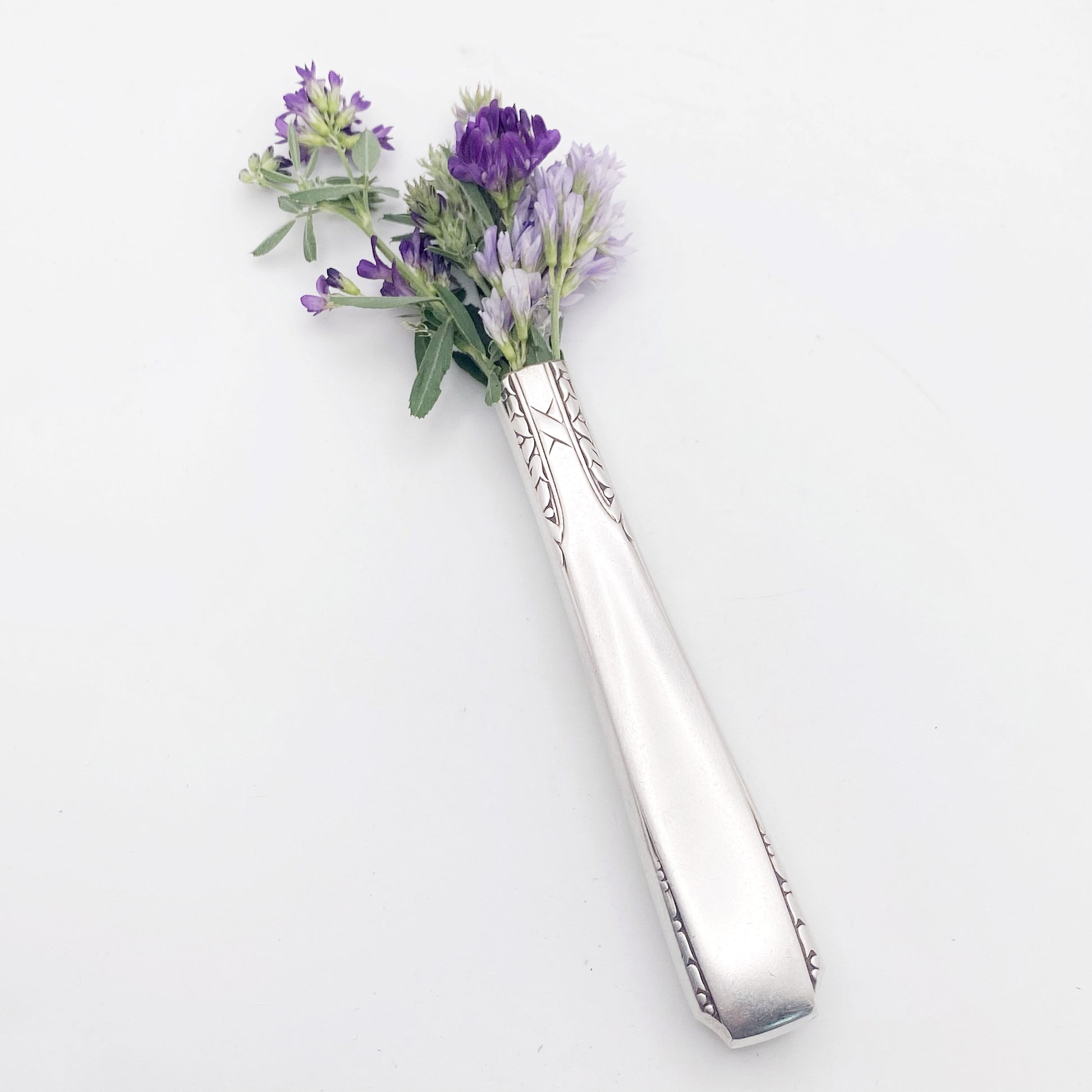 Brookwood Banbury 1950, Magnetic Bud Vase, Vintage Home Decor, Antique Flower Display Bud Vase callistafaye