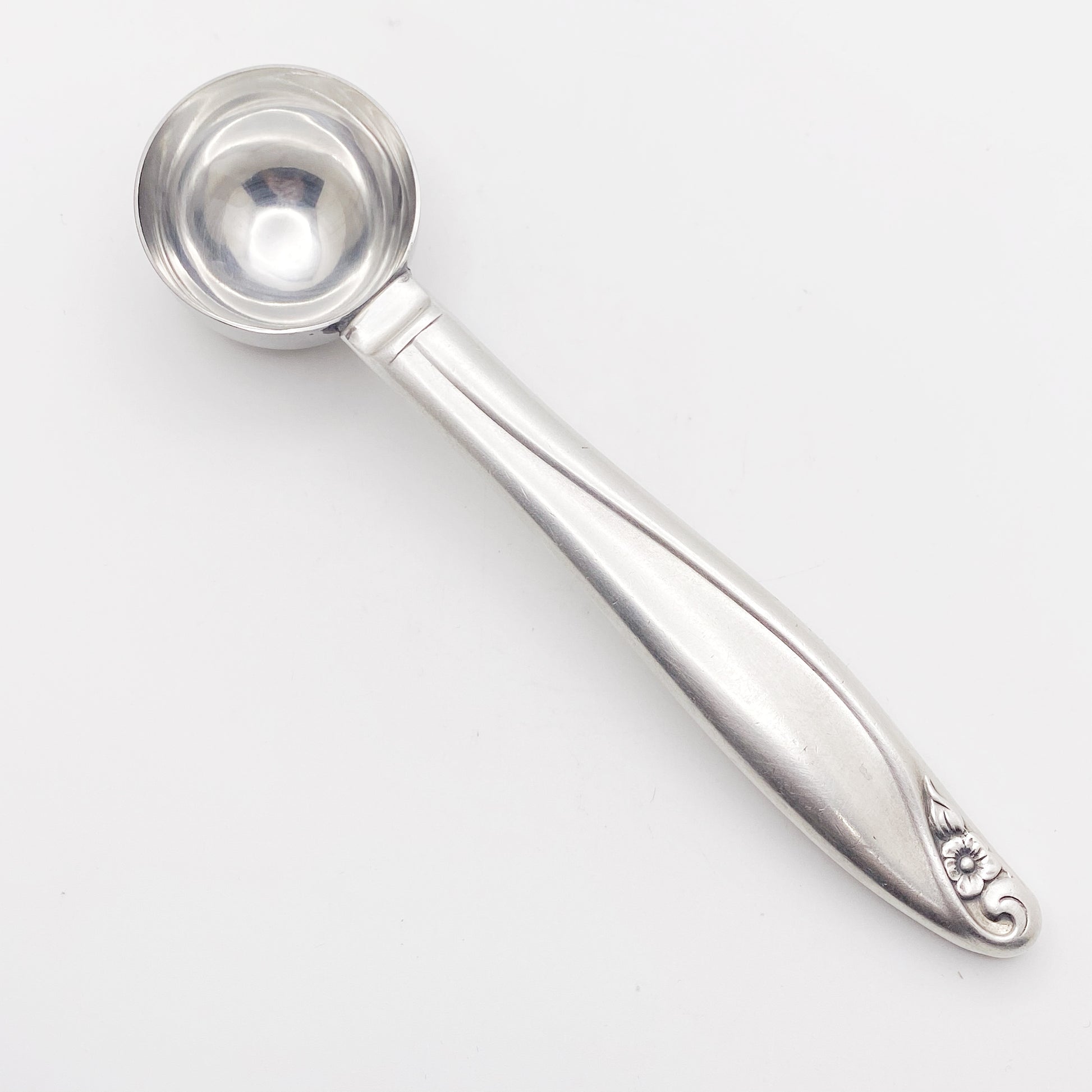 Flowertime 1963, Tea Measuring Spoon, Vintage Silverware Scoop Scoop callistafaye