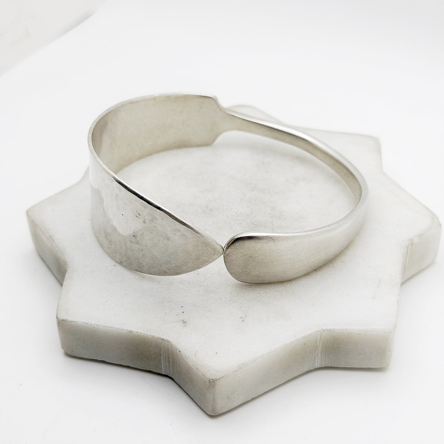 Viceroy Butter Spreader, Bangle Bracelet, Hammered Vintage Silverware, Butter Knife Bangle Bracelet Bracelets callistafaye