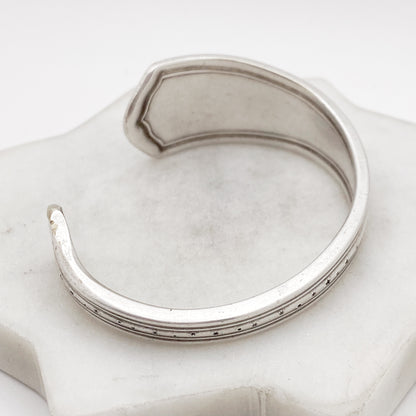 Starry Night, Oneida Hotel, Cuff Bracelet, Vintage Spoon Handle, Iced Tea Spoon Bracelet Bracelets callistafaye