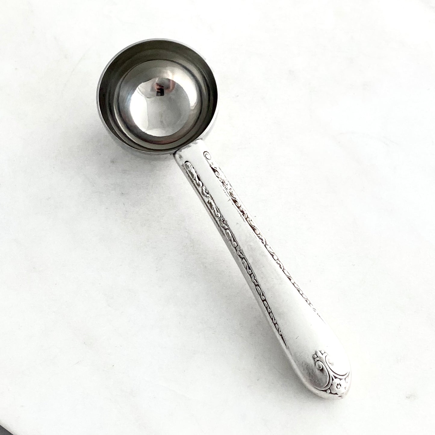 Exquisite 1940, Coffee Scoop, Vintage Silverware Spoons callistafaye   