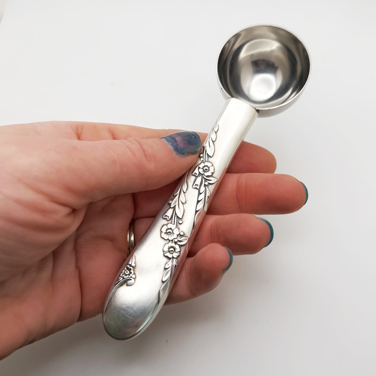 Bridal Wreath 1950, Tea Measuring Spoon, Vintage Silverware Scoop Scoop callistafaye