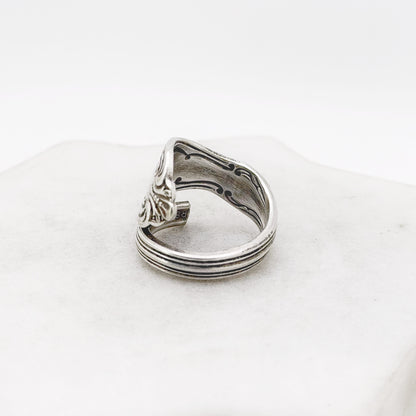 Chalice Harmony 1958, Size 8.5, Spiral Ring, Vintage Spoon Ring Rings callistafaye