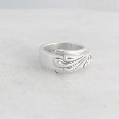 Wind Song 1955, Size 8, Spiral Ring, Vintage Spoon Ring Rings callistafaye   