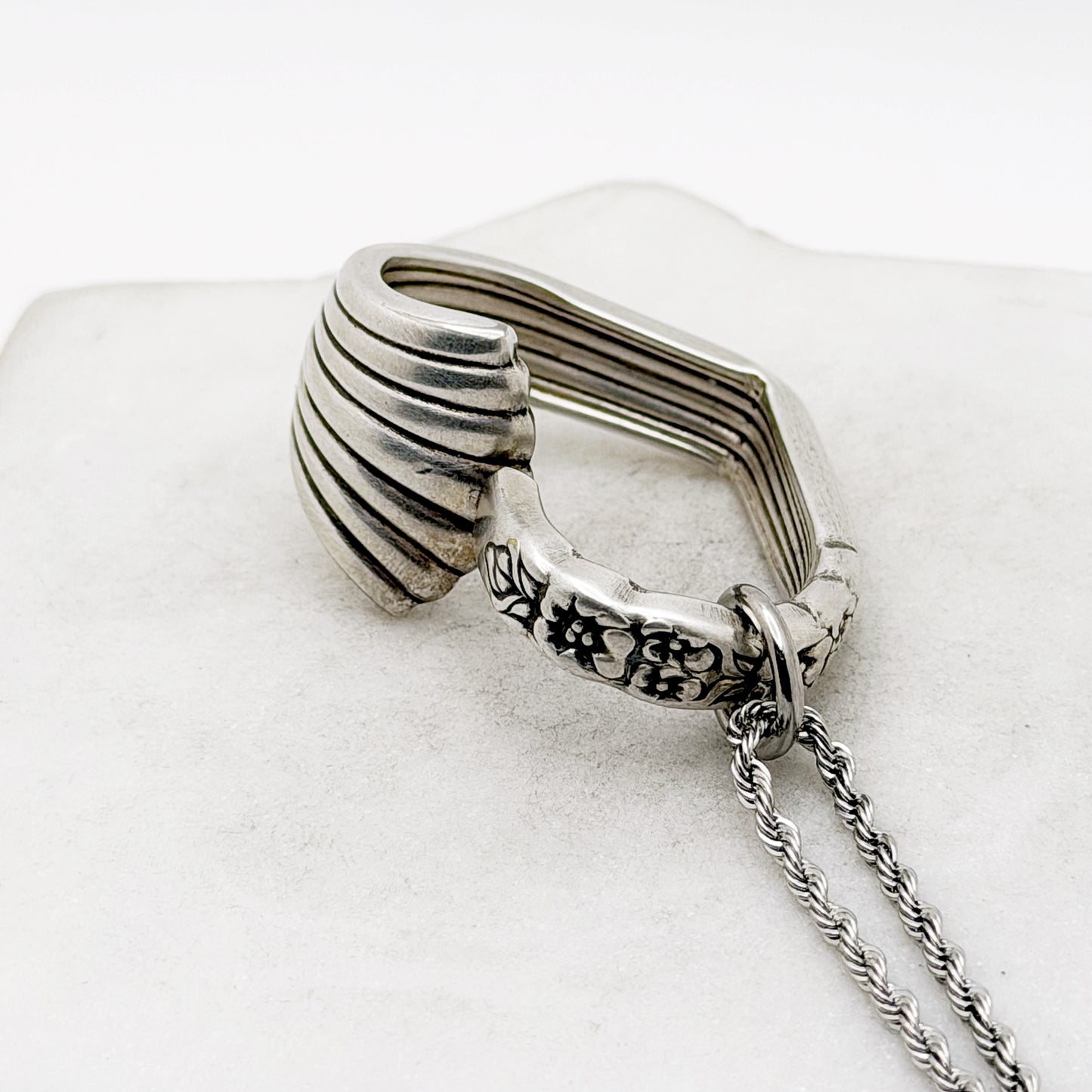 Floral Queen 1992, RARE Floating Heart, Vintage Spoon Jewelry Hearts callistafaye