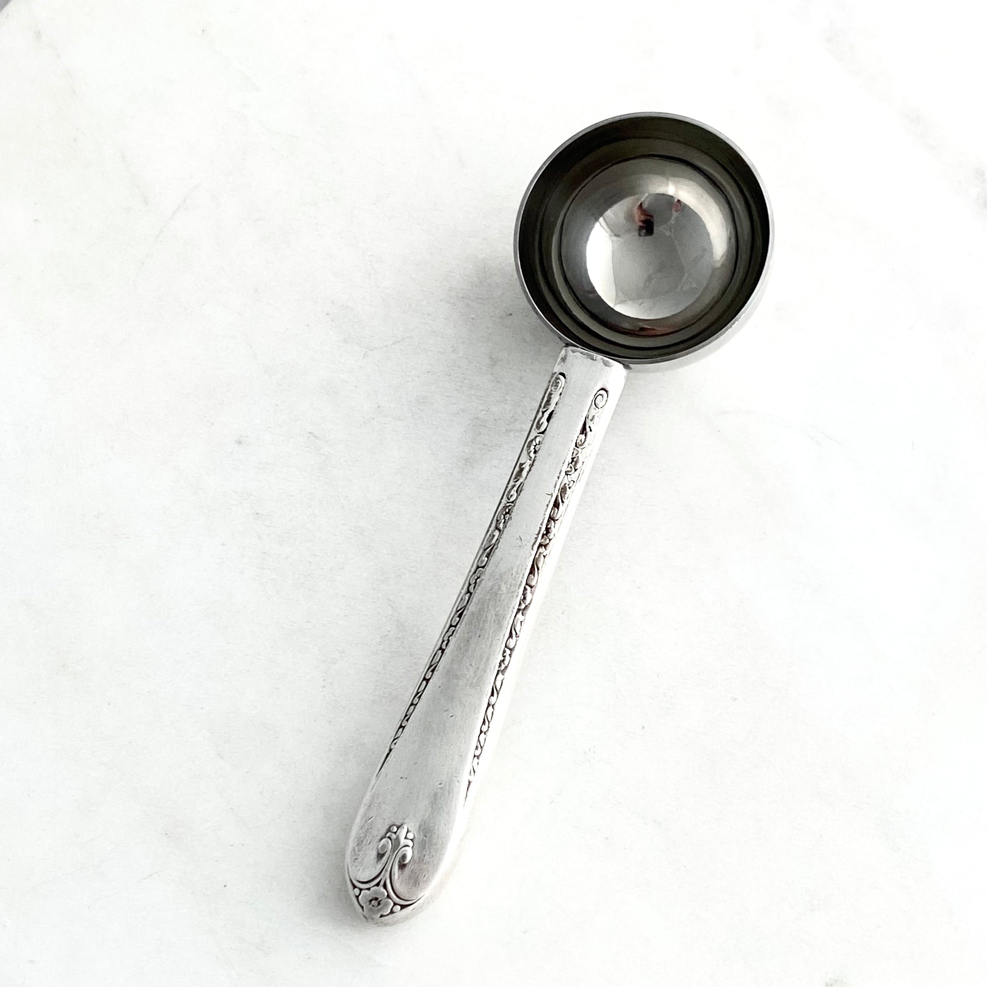 Exquisite 1940, Coffee Scoop, Vintage Silverware Spoons callistafaye   