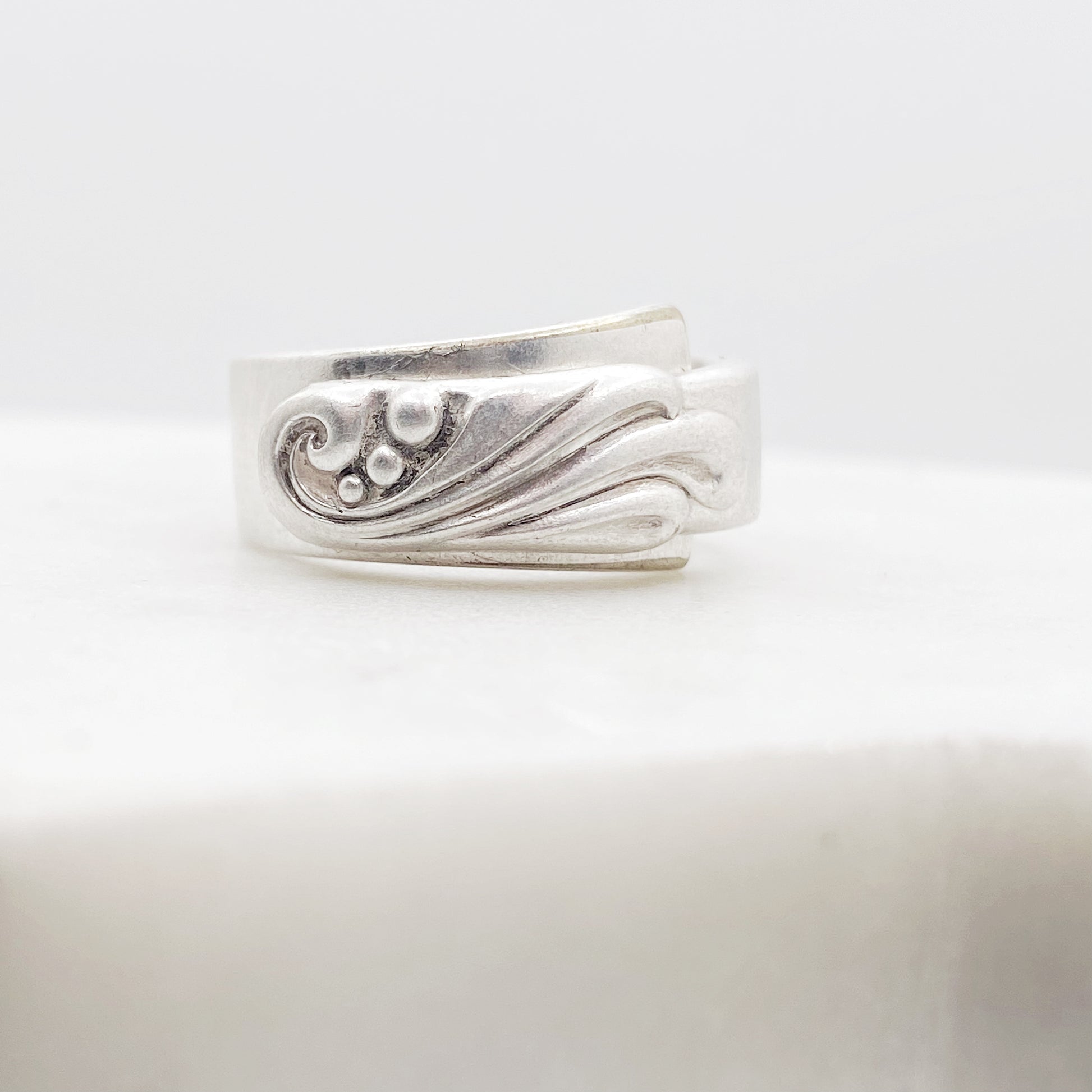 Wind Song 1955, Size 8, Spiral Ring, Vintage Spoon Ring Rings callistafaye   