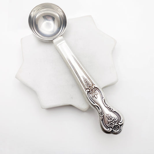 Inspiration Magnolia 1951, Coffee Measuring Spoon, Vintage Silverware Scoop Scoop callistafaye   