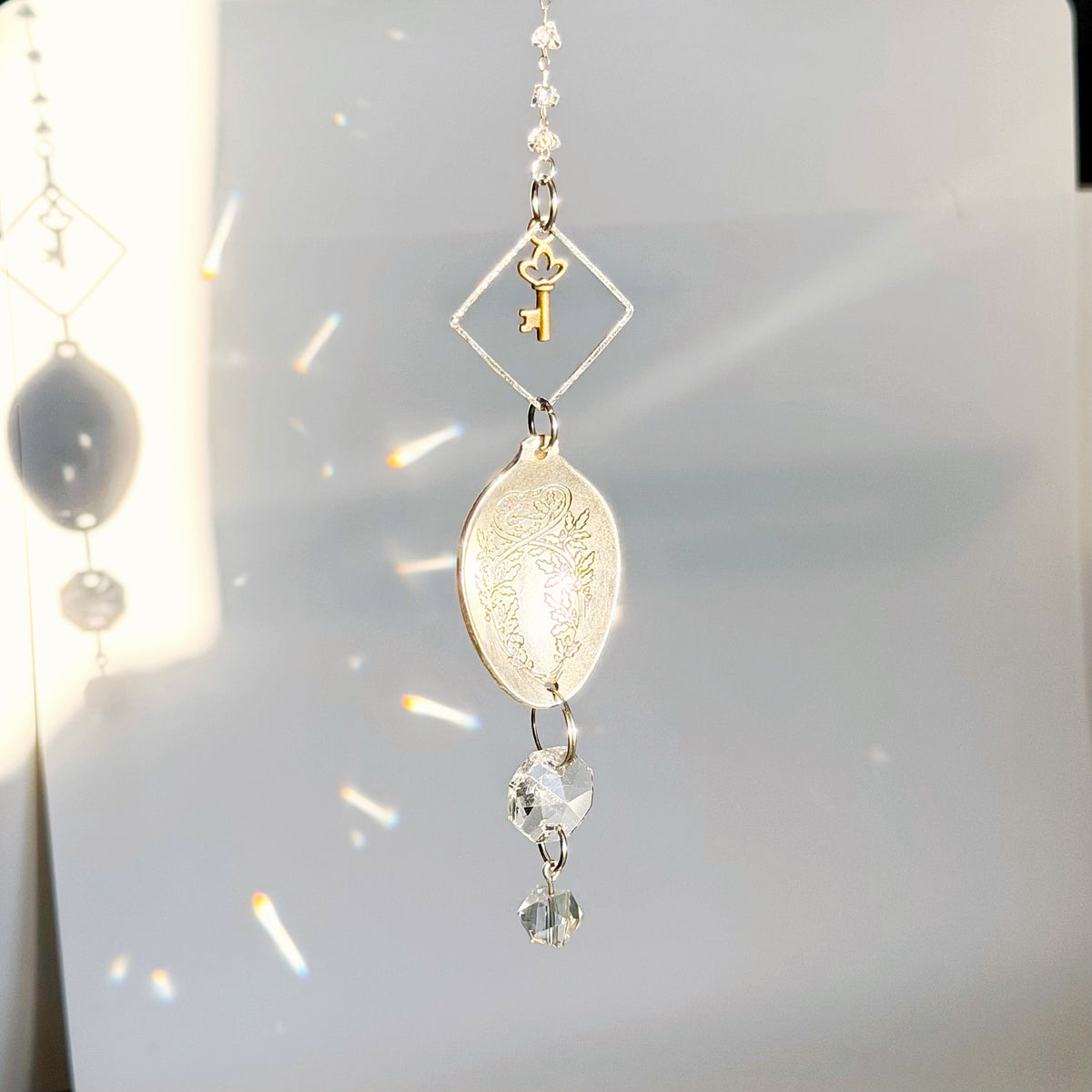 Oak Leaf Sun Catcher, Small Sun Catcher Crystal, Vintage Silverware Window Ornament